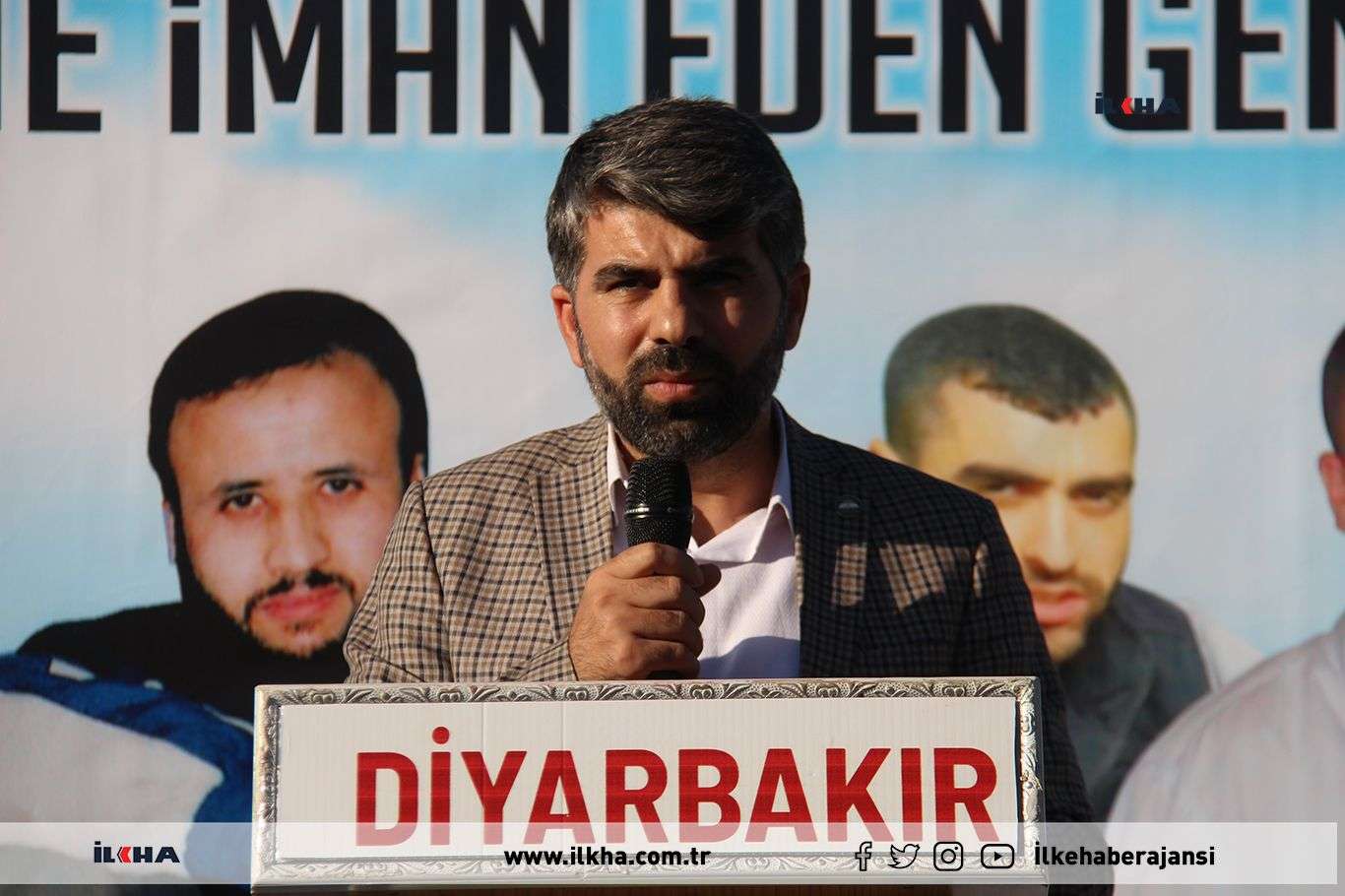Martyrs of October 6-8 massacre commemorated at the site of their grave